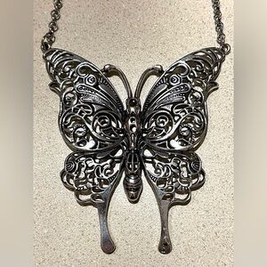 Vintage Large Silver Tone Filigree Butterfly Pendant Necklace